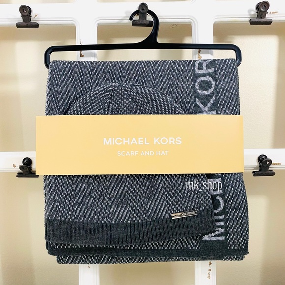 Michael Kors Scarf & Hat Set - Grey - Picture 2 of 8